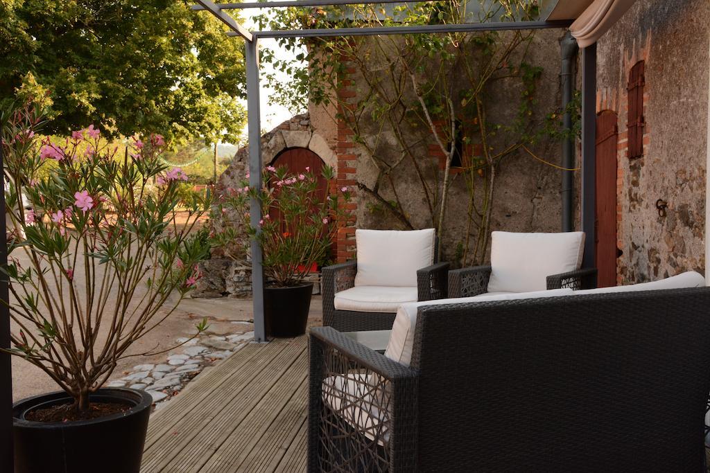 Bed and Breakfast L'Aubinoise Saint-Aubin-de-Luigné Exterior foto