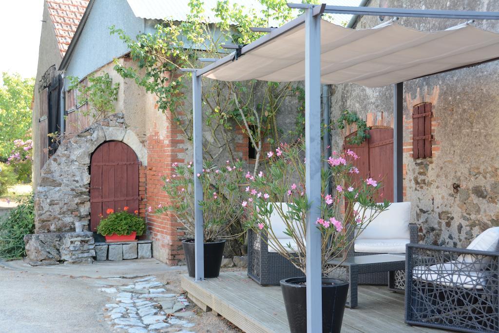 Bed and Breakfast L'Aubinoise Saint-Aubin-de-Luigné Exterior foto